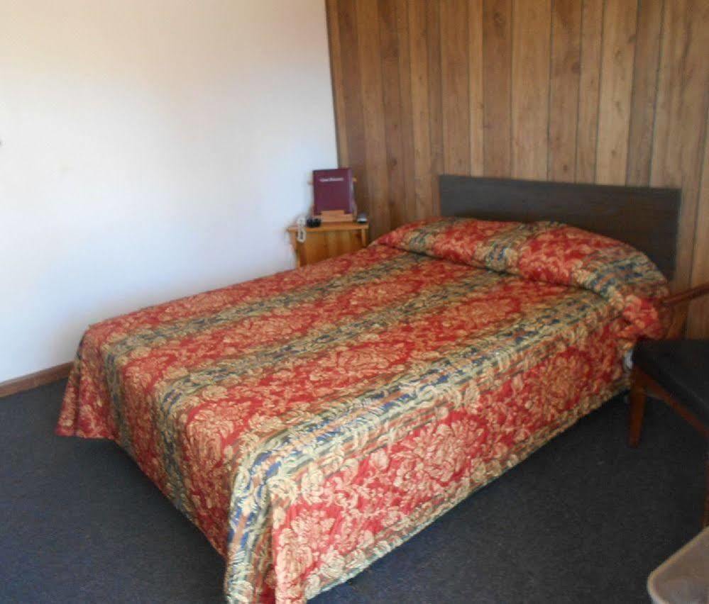 Super Saver Inn Sheridan Dış mekan fotoğraf